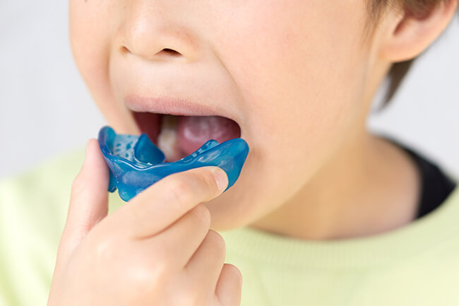 マウスピース型矯正装置